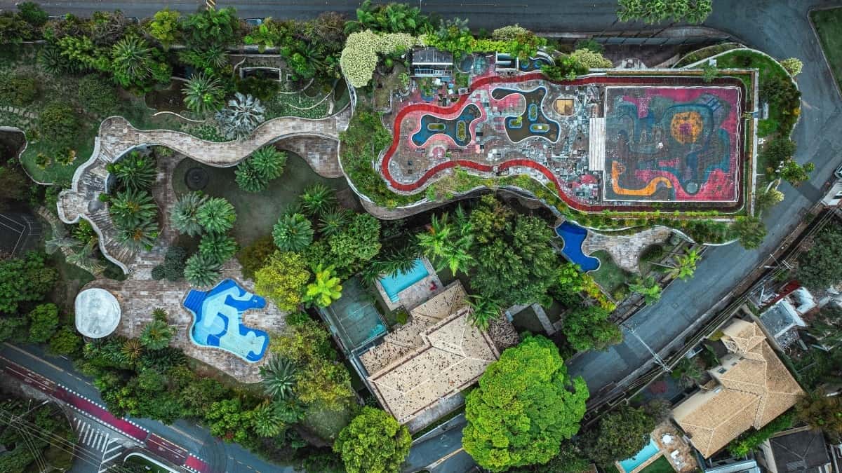 Anunciants ES: trobar creadors Jingdong a Luxemburg