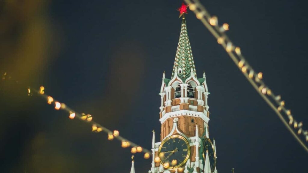 Guia practica per a anunciants a Espanya: com identificar, contactar i collaborar amb creadors croats a OnlyFans per potenciar la teva marca. Consells operatius, riscos legals i estrategies locals.