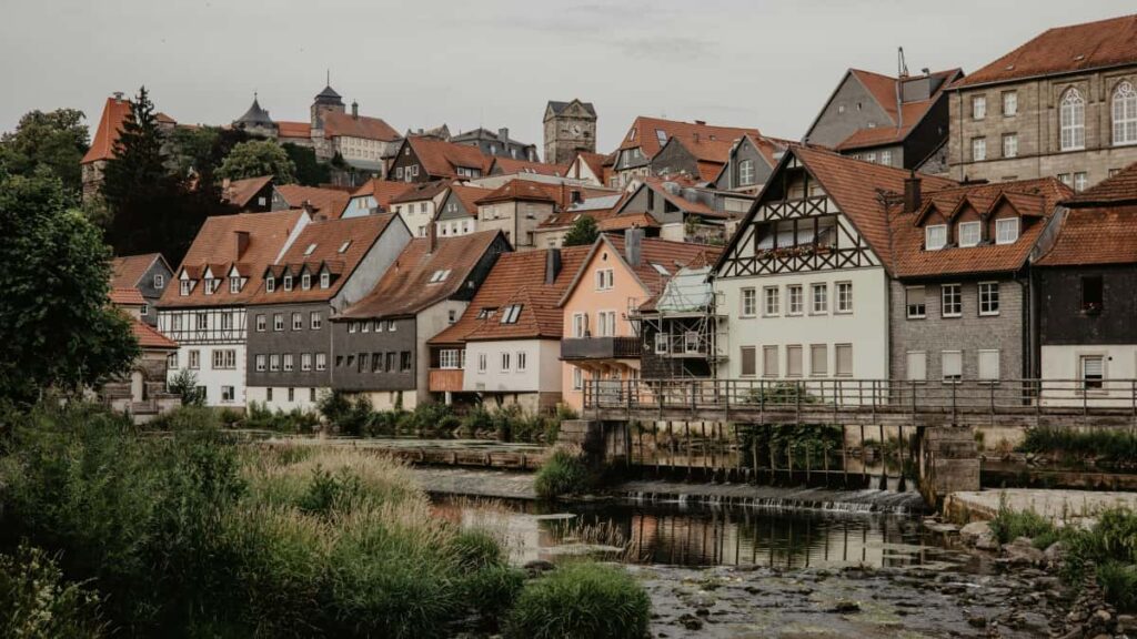 Guia practica per a anunciants a Espanya: com identificar i formar aliances a llarg termini amb creadors Kuaishou d'Etiopia de nivell mitja.