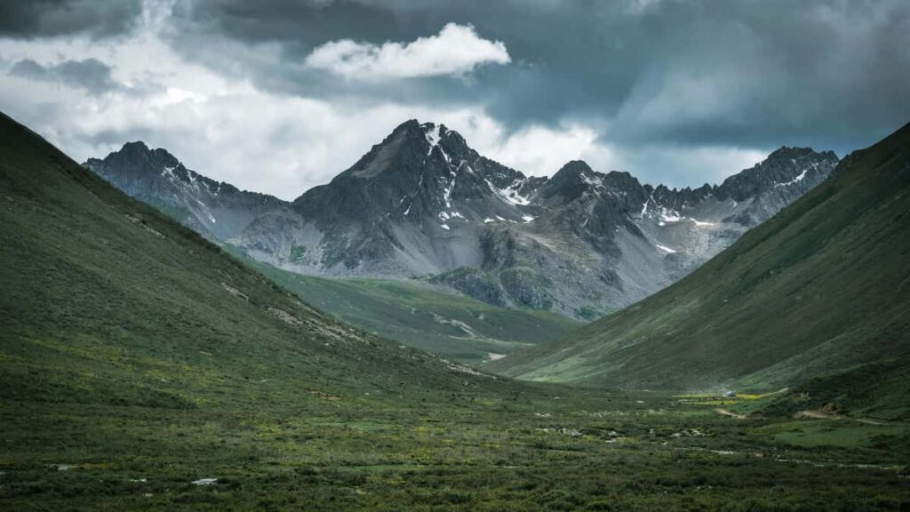 Guia practica per a anunciants a Espanya: com localitzar creadores OnlyFans a Croacia, validar ajust de marca i llancar una serie tutorial liderada per creadores.