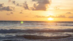 Guia practica per a creadors a Espanya: com identificar, contactar i fer unboxings de marques tanzanes a Josh, amb estrategies, plantilla d'email i riscos locals.