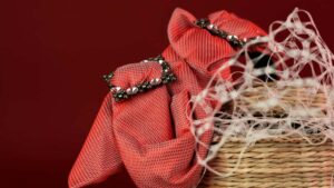 Guia practica per a creadors a Espanya: com trobar, contactar i collaborar amb marques de Bahrain a Etsy per promocionar habits saludables amb autenticitat i conversio.