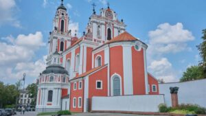 Guia practica per a creadors a Espanya: com trobar, abordar i protegir-te quan vols fer videos de reaccio musical amb marques iranianes a OnlyFans.